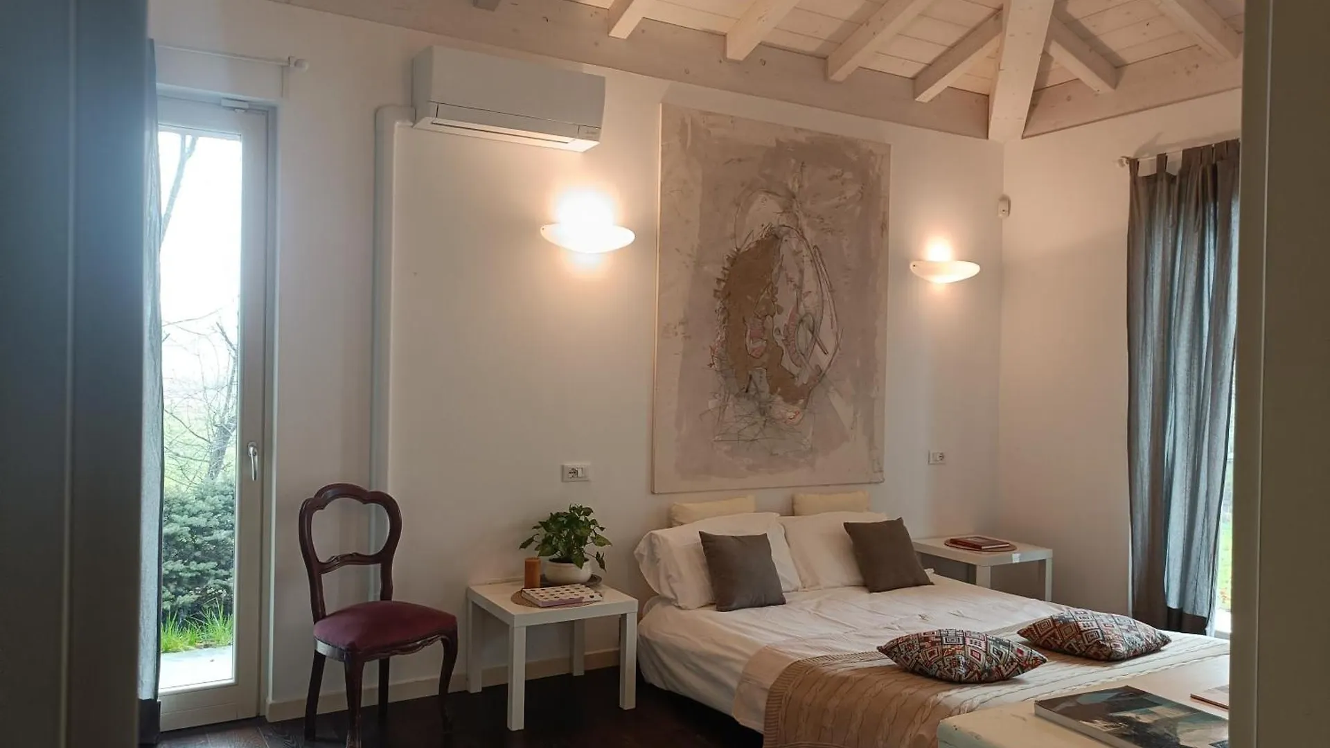 Апарт-отель Апарт отель Cascina Borgofrancone Джера-Ларио