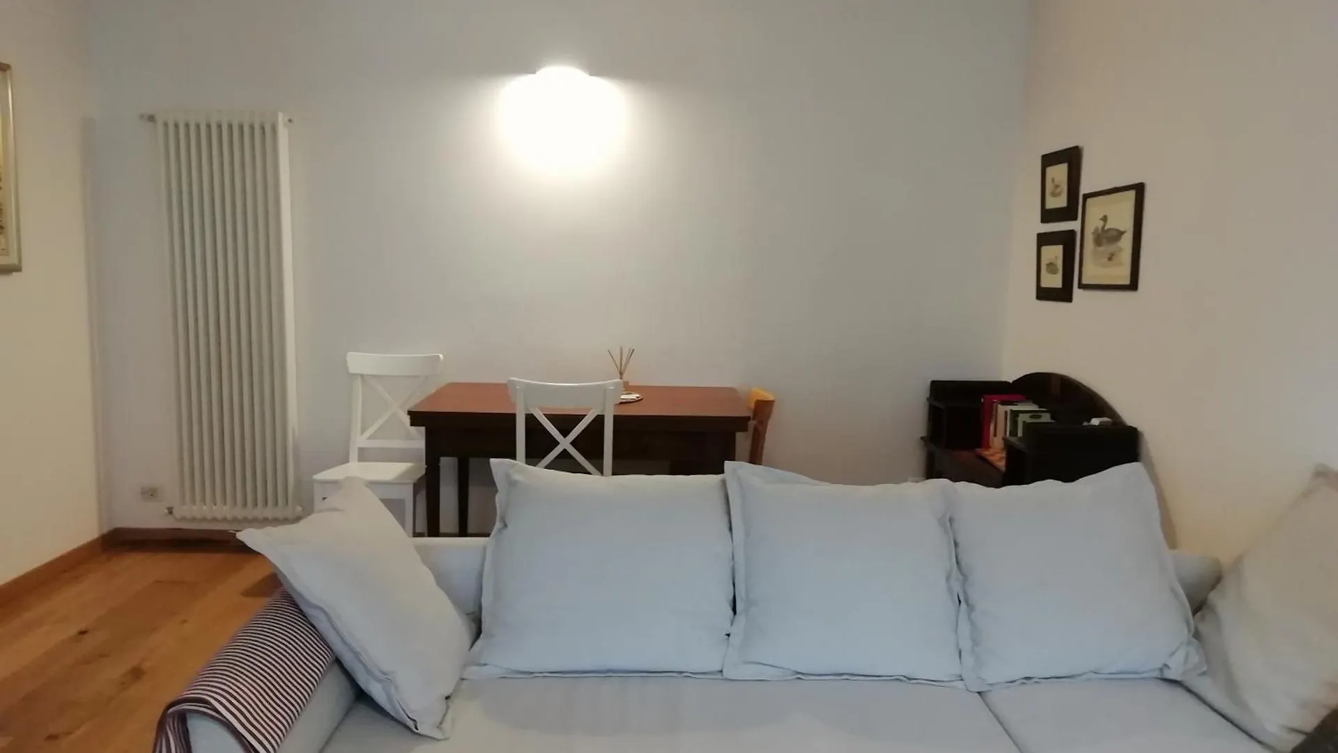 Апарт отель Cascina Borgofrancone Джера-Ларио