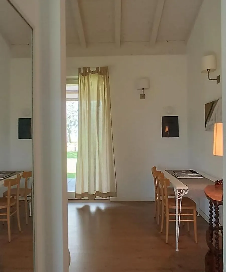 Апарт отель Cascina Borgofrancone Джера-Ларио Апарт-отель