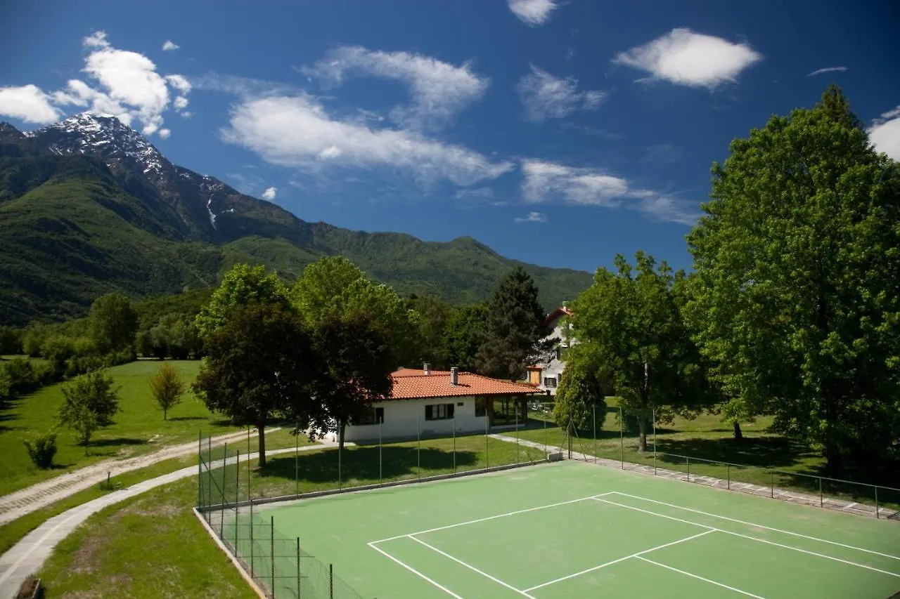 Cascina Borgofrancone Aparthotel Gera Lario