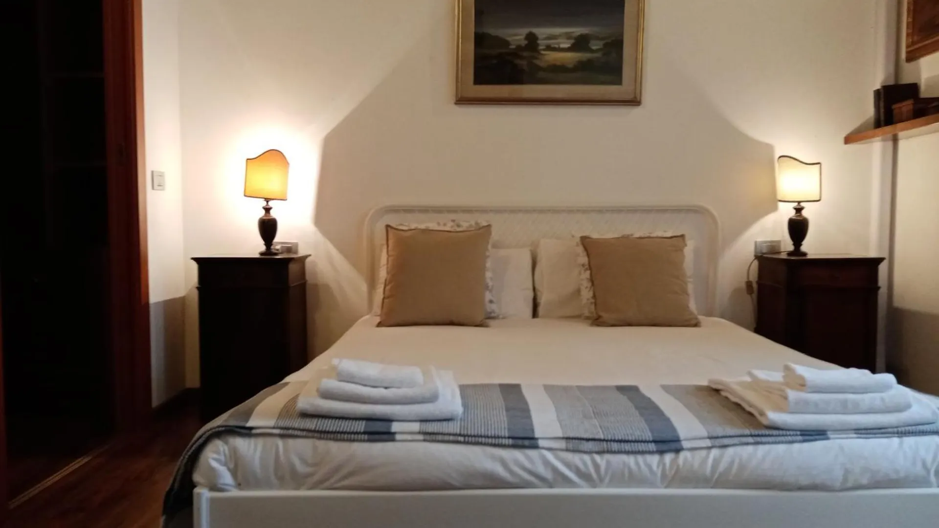 Cascina Borgofrancone Aparthotel Gera Lario
