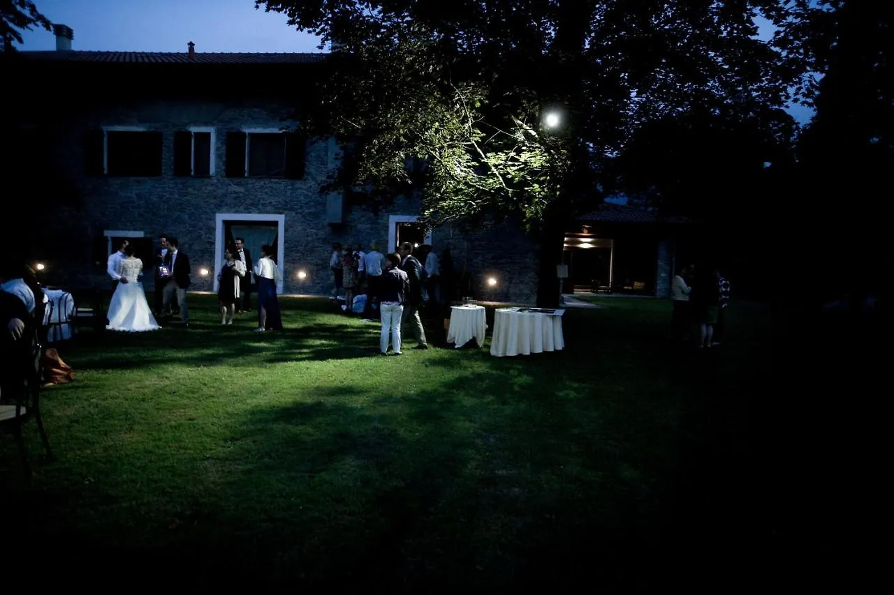 Cascina Borgofrancone Aparthotel Gera Lario