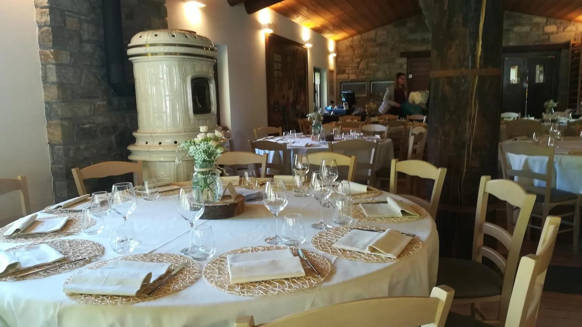 Cascina Borgofrancone Aparthotel Gera Lario